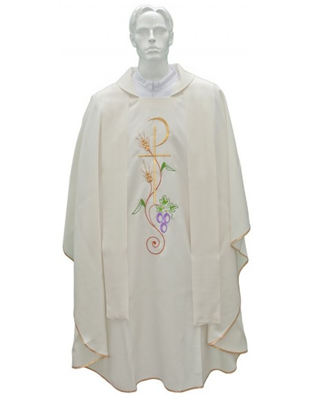 Kasel für Priester mit gestickter Stola