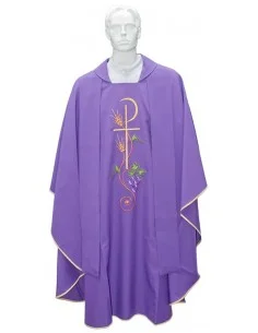 Chasuble for priest with embroidered stole