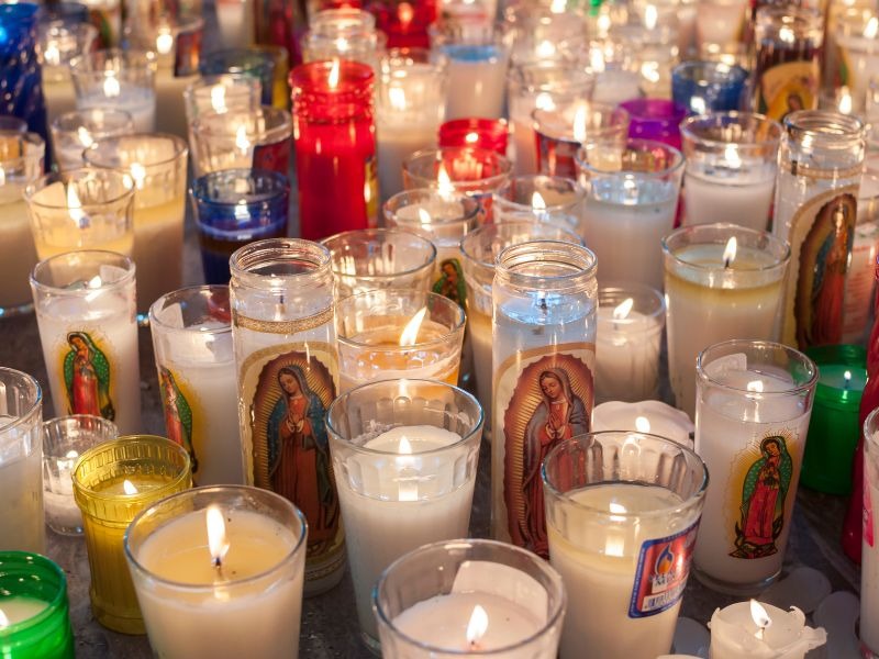 Tout savoir sur les bougies de neuvaine